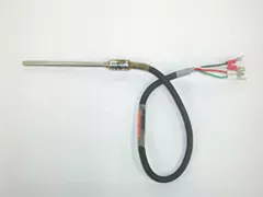 電気式温度計の外観(白金抵抗温度計)